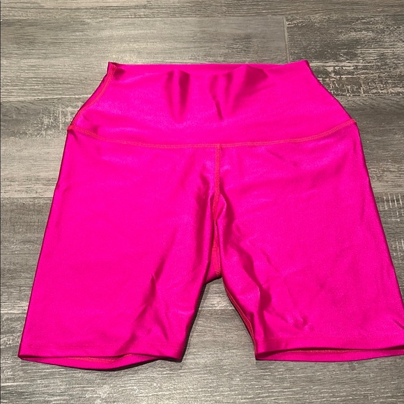 Pixie Lane Women’s High Shine Biker Shorts Size L - Picture 1 of 5